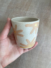 Load image into Gallery viewer, Orange Sun Beaker