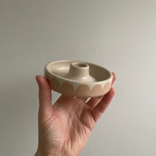 Load image into Gallery viewer, Yellow Scallops Candle Holder