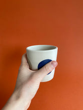 Load image into Gallery viewer, Small Beaker