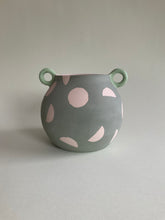 Load image into Gallery viewer, SECOND - Green Vase
