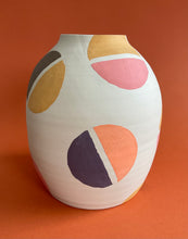 Load image into Gallery viewer, Semi Circles Sample Vase
