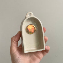 Load image into Gallery viewer, Curiosity shelf - Large Gold Sun