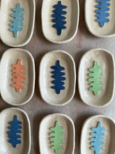 Load image into Gallery viewer, Pale blue wiggle soap dish