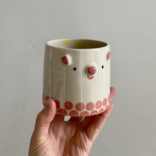 Load image into Gallery viewer, Medium Planter - Pig