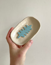 Load image into Gallery viewer, Pale blue wiggle soap dish