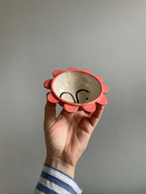 Load image into Gallery viewer, Flower Trinket Dish - Pink