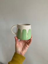 Load image into Gallery viewer, Green Scallops Mug
