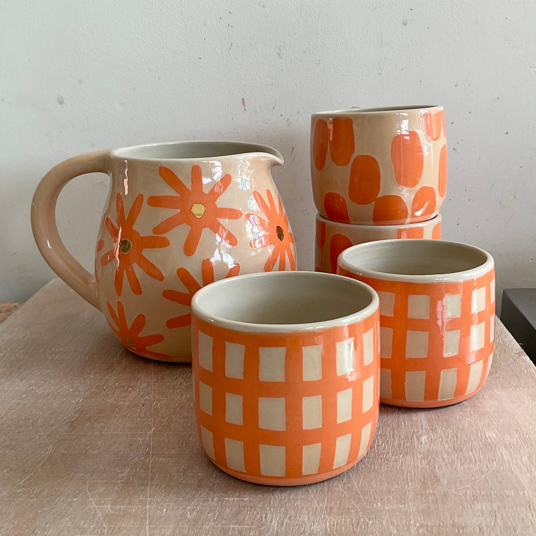 Orange Water Jug with 4 cups