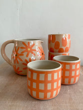 Load image into Gallery viewer, Orange Water Jug with 4 cups

