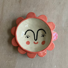 Load image into Gallery viewer, Flower Trinket Dish - Pink w/ lashes
